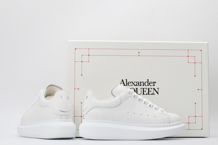 ALEX MCQU SNEAKER