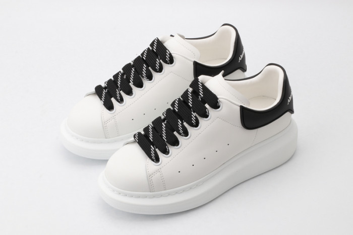 ALEX MCQU SNEAKER