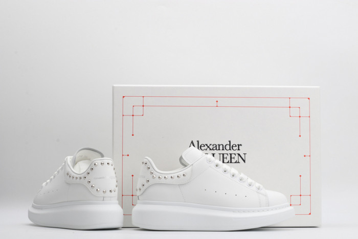 ALEX MCQU SNEAKER