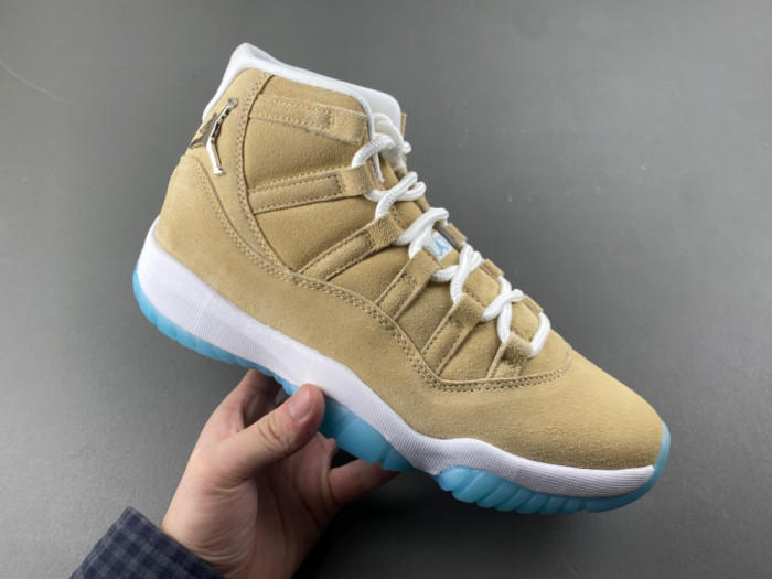 Air Jordan 11 Retro H-Town  IO8960-707