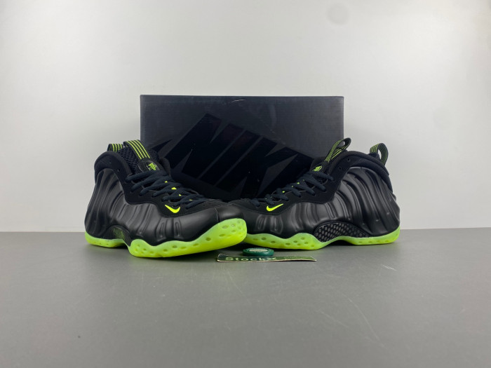 Nike Air Foamposite One Black Volt  HF2902-001