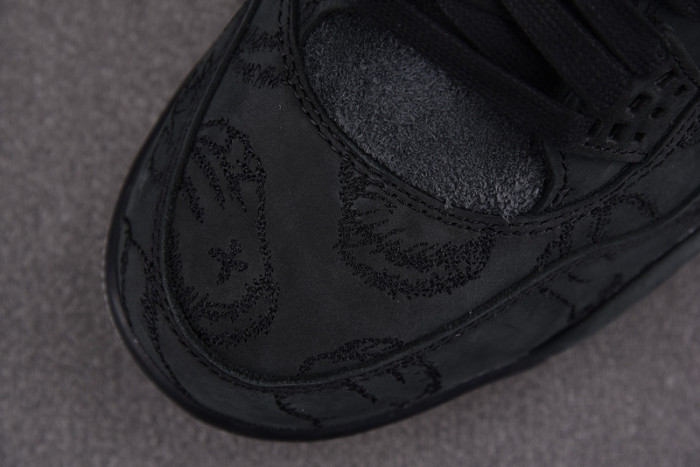 KAWS x Air Jordan 4 Retro 