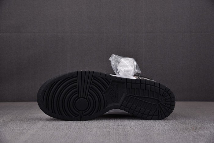 NIKE SB DUNK LOW PRO 