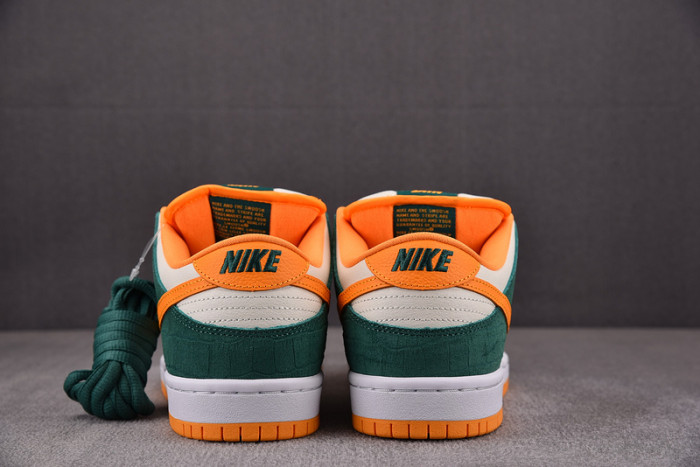 Nike Dunk SB Low Pro “Legion Pine” 304292-383