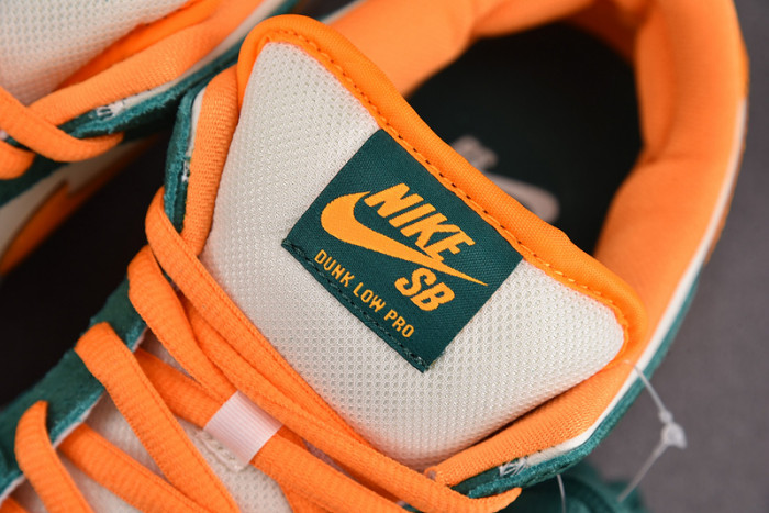 Nike Dunk SB Low Pro “Legion Pine” 304292-383