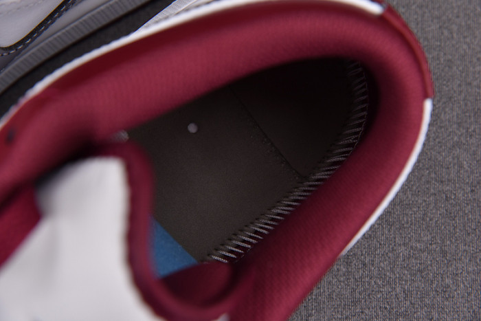 Air Jordan 1 Low “Bordeaux” 553558-615