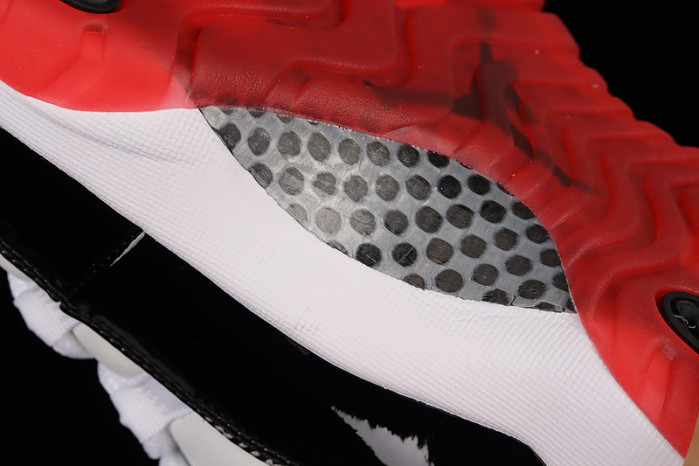 AIR JORDAN 11 LOW CONCORD BRED AV2187-160