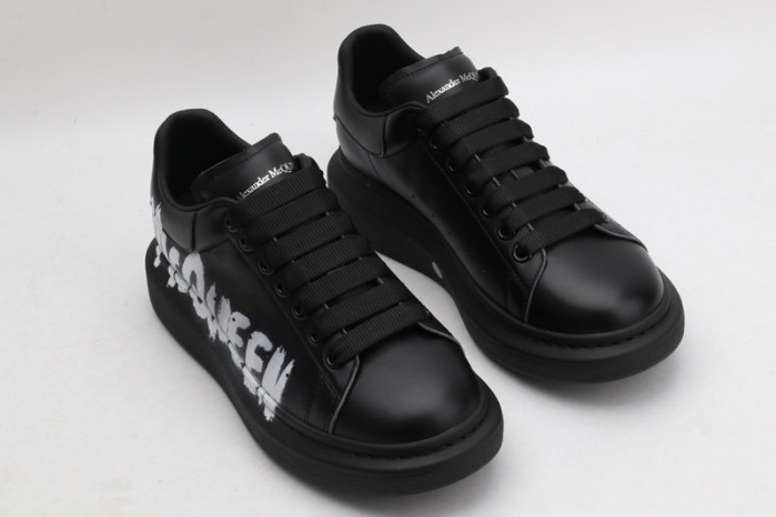 ALEX MCQU SNEAKER
