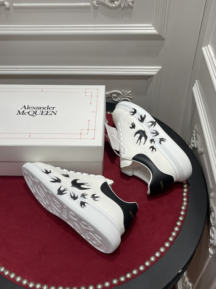 ALEX MCQU SNEAKER