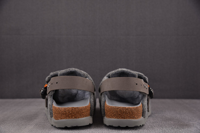 d10r sandal