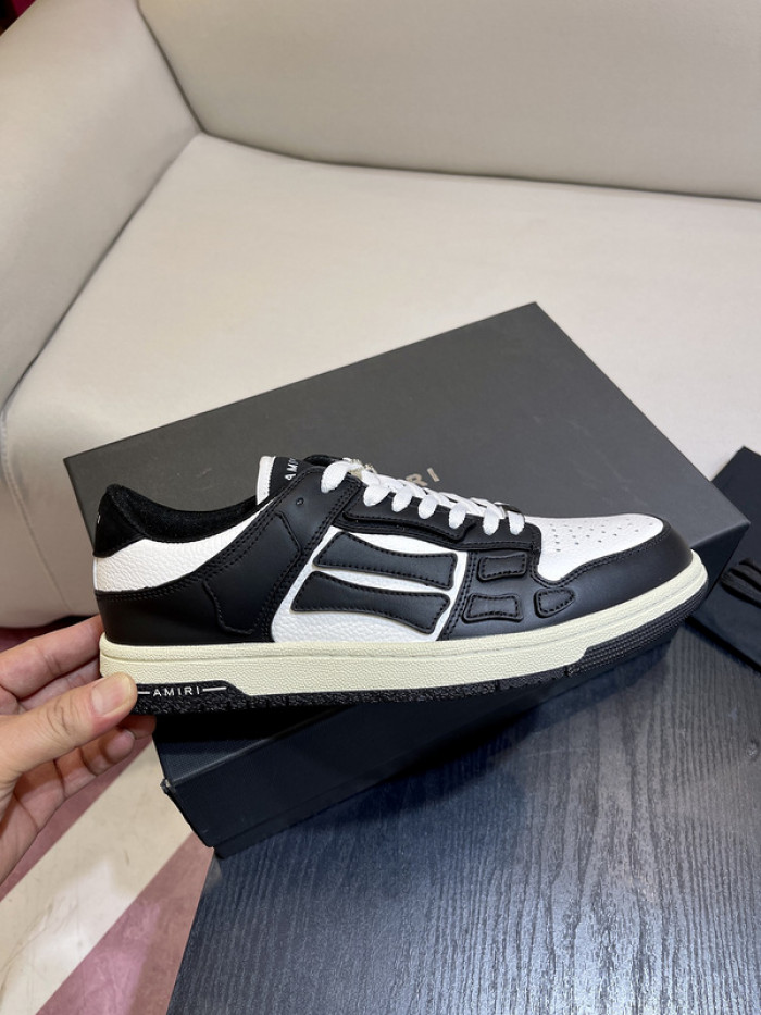 AM1R1 SNEAKER