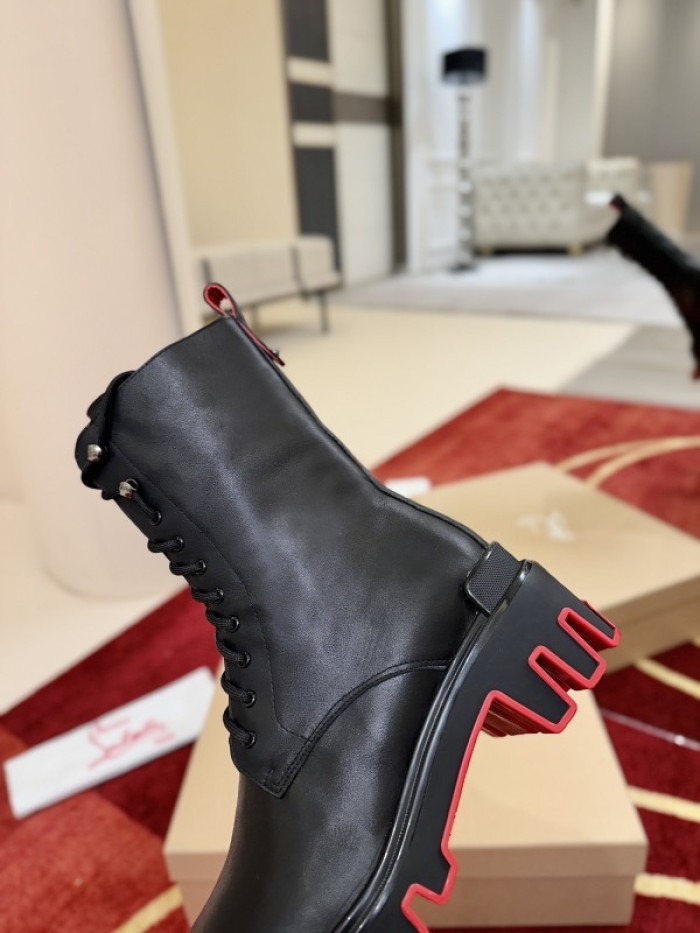 CL boots