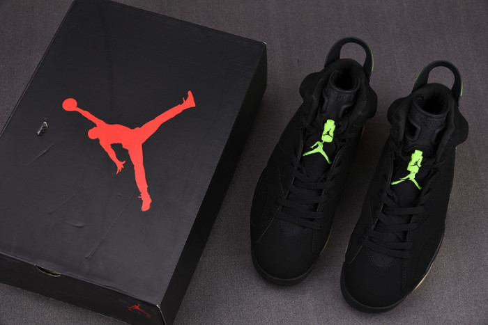 AIR JORDAN 6 RETRO 