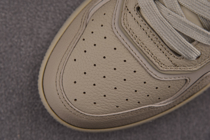 D10R B27 LOW SNEAKER