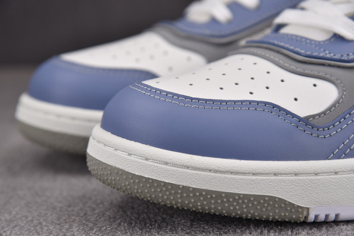 D10R B27 LOW SNEAKER