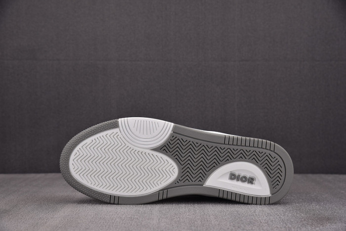 D10R B27 LOW SNEAKER