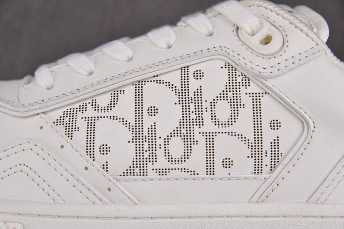 D10R B27 LOW SNEAKER