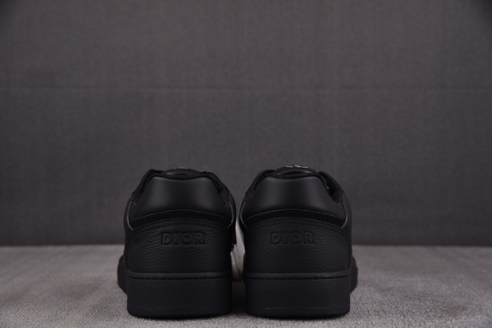 D10R B27 LOW SNEAKER