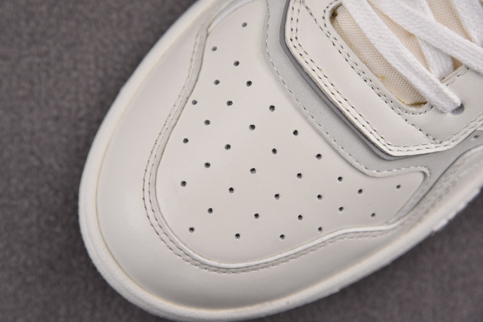 D10R B27 MID SNEAKER