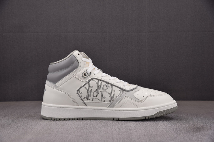 D10R B27 MID SNEAKER