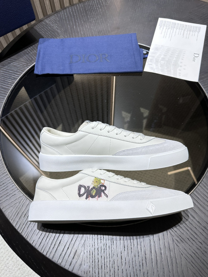 D10R SNEAKER