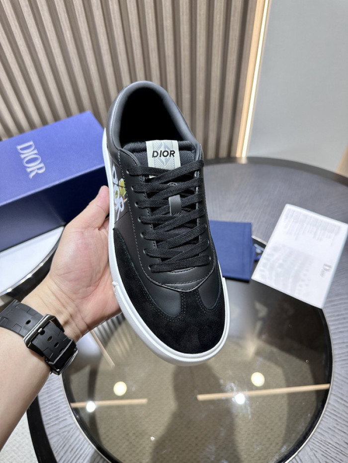 D10R SNEAKER