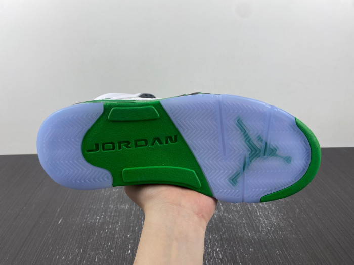 Air Jordan 5 "Burgundy" DD9336-103