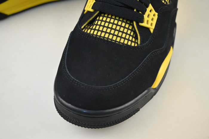 Air Jordan 4 Thunder 2023 DH6927-017