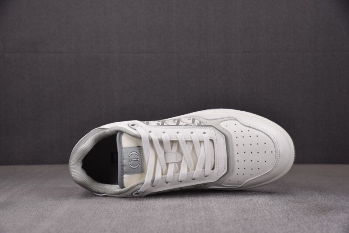 D10R B27 LOW SNEAKER