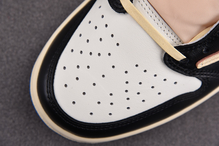 TRAVIS SCOTT X FRAGMENT X AIR JORDAN 1 LOW OG DM7866-140