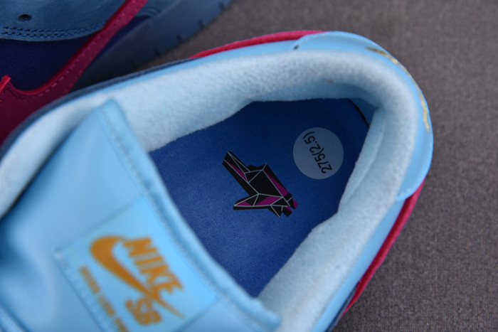 Run The Jewels x Nike Dunk SB Low DO9404-400