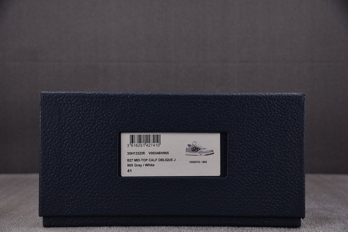 D10R B27 LOW SNEAKER