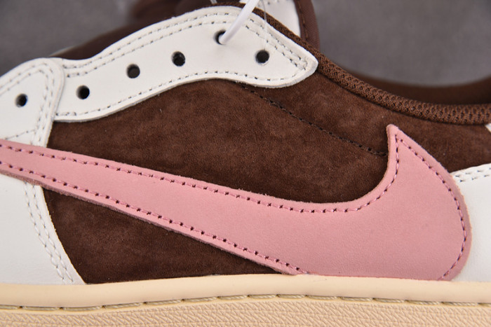 Travis Scott x Air Jordan 1 Low OG “Dark Pony/Pink Oxford”  DZ4137-206