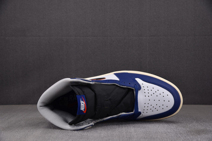 Air Jordan 1 High OG Rare Air “Deep Royal Blue” DZ5485-100