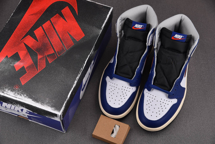 Air Jordan 1 High OG Rare Air “Deep Royal Blue” DZ5485-100