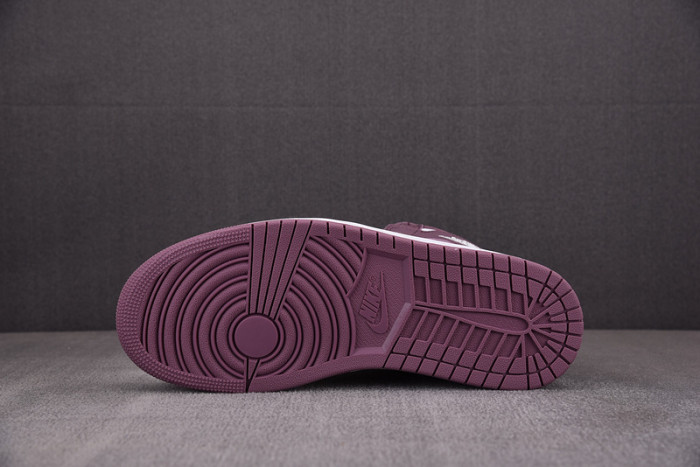 Air Jordan 1 Retro High OG “Sky J Mauve” DZ5485-105