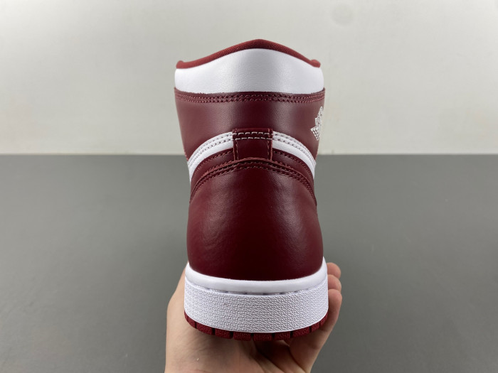 Air Jordan 1 High OG “Team Red” DZ5485-160