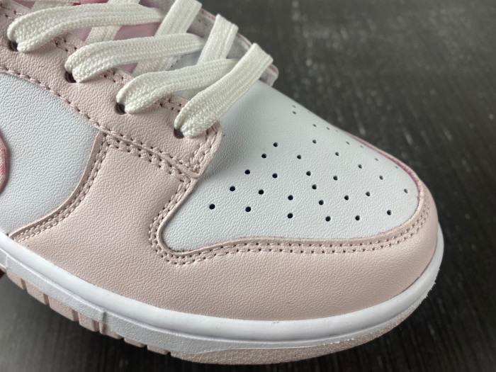 NIKE DUNK LOW Paisley FD1449-100