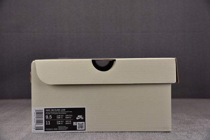 The Powerpuff Girls x Nike SB Dunk Low “Blossom” FD2631-600