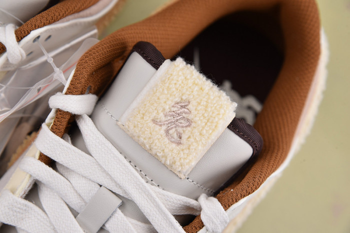 Nike Dunk Low“Year of the Rabbit” FD4203-211