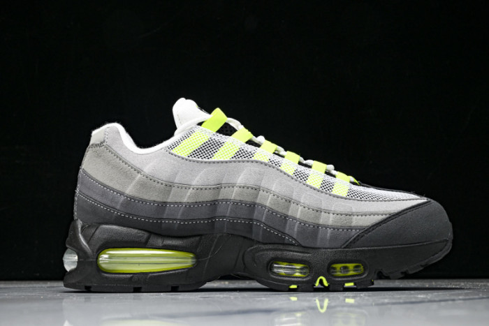 Nike Air Max 95 OG Big Bubble Neon (2025)  HM4740-001