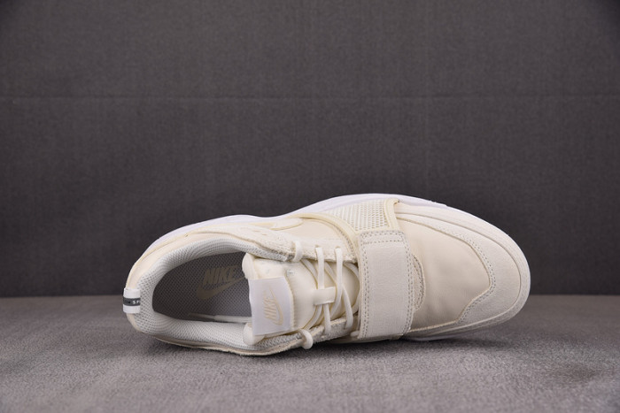 Nike Zoom Field Jaxx SP Travis Scott Sail  HQ3061-100