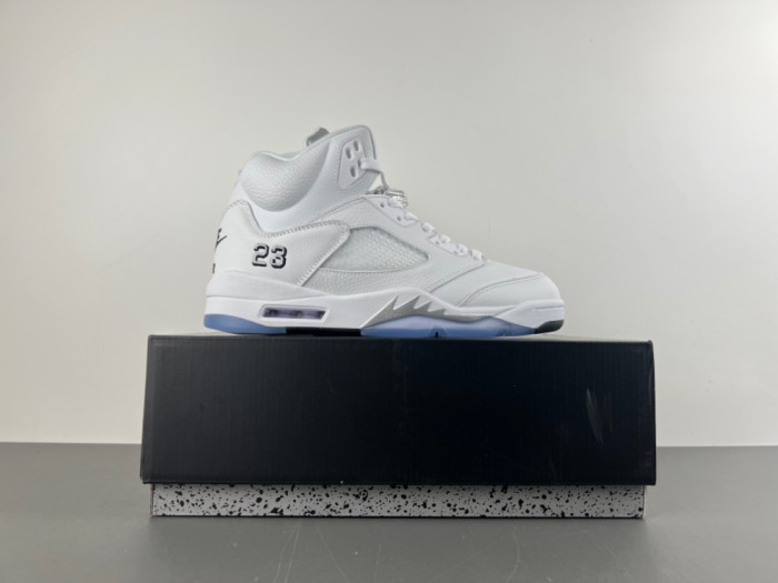 Air Jordan 5 Retro White Metallic (2026)  HQ7978-103