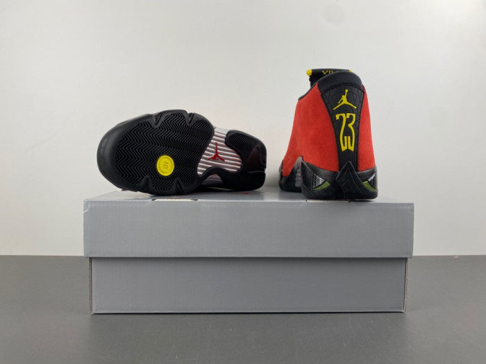 Air Jordan 14 Retro Ferrari (2025)  IF5015-600