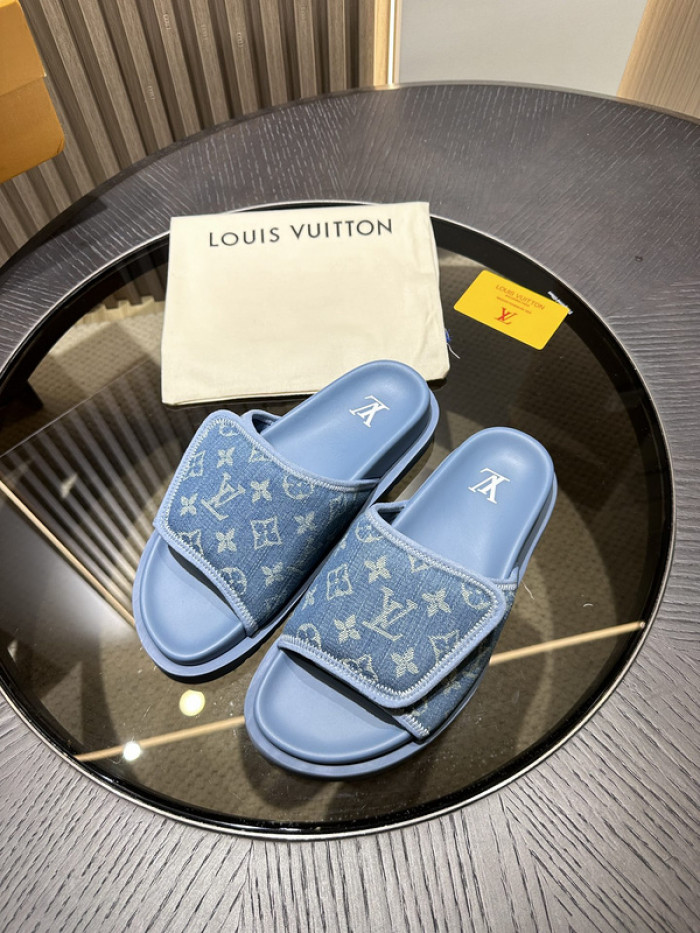 L0VT SANDAL