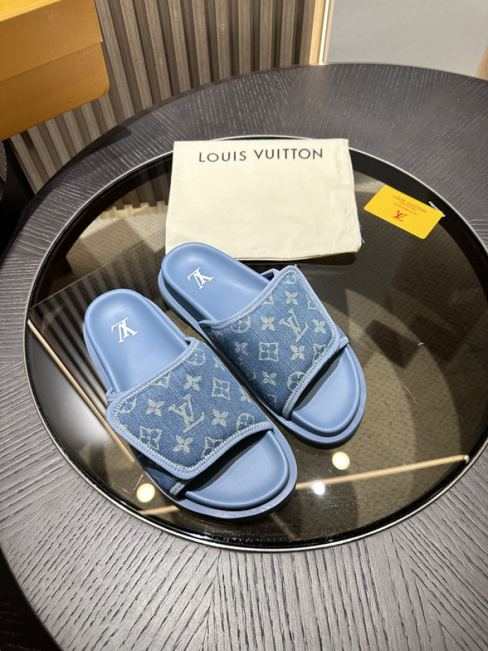 L0VT SANDAL