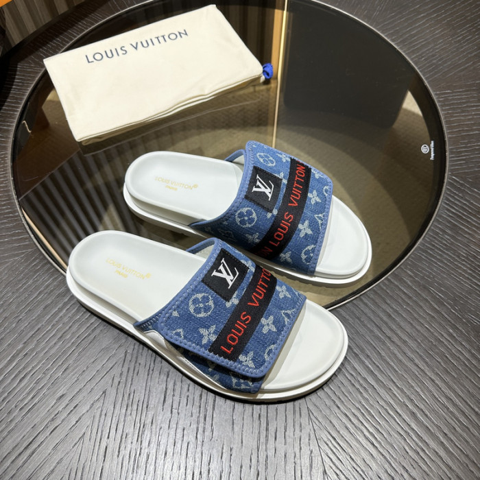 L0VT SANDAL