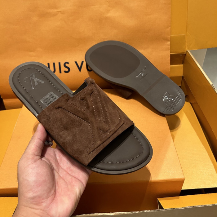 L0VT SANDAL