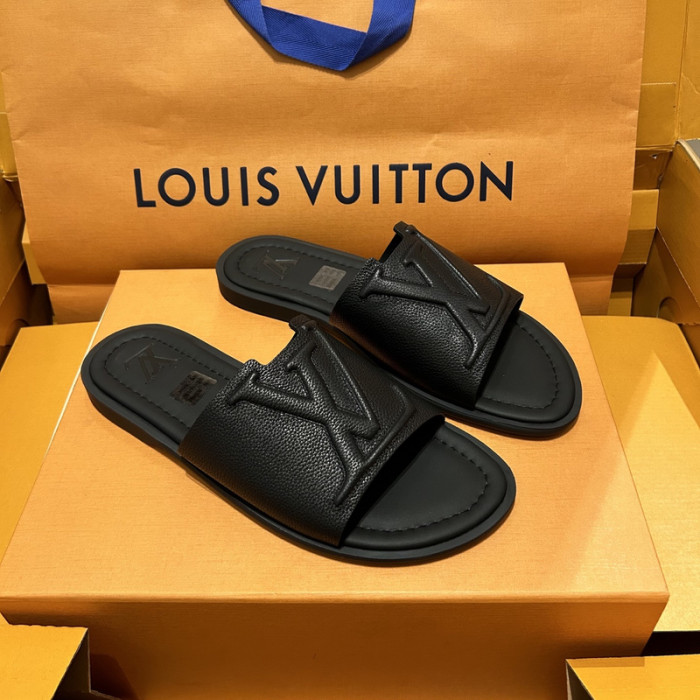 L0VT SANDAL