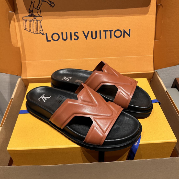 L0VT SANDAL